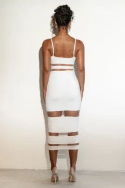 Ivory Alysiha Midi Dress -Trendify Store FORMATION2022 P1 18