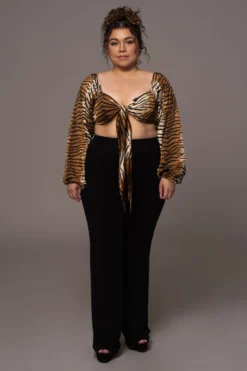 Tiger Behati Front Tie Top -Trendify Store JLUXWOMAN2023 60 scaled
