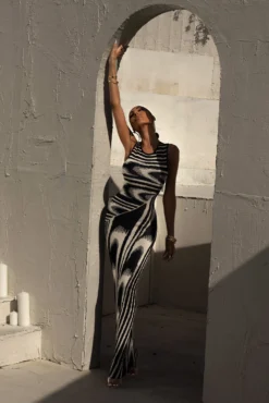 Black Chasing Dawn Maxi Dress 14 Black Chasing Dawn Maxi Dress -Trendify Store LOVEISHERNAME 61