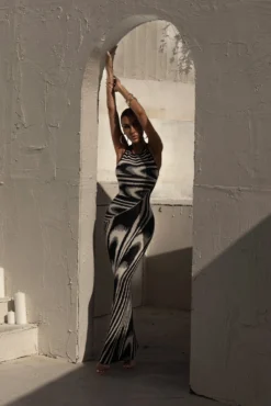 Black Chasing Dawn Maxi Dress