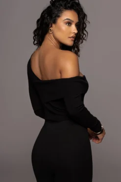 Black Eve Off The Shoulder Top -Trendify Store PRODUCT APR22022 208