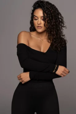 Black Eve Off The Shoulder Top -Trendify Store PRODUCT APR22022 210