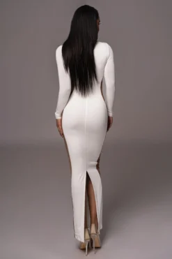 Ivory Break Away Maxi Dress 29 Ivory Break Away Maxi Dress -Trendify Store PRODUCT AUG72023 ASAP 34 scaled