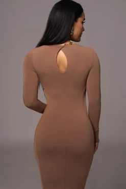 Pecan Break Away Maxi Dress -Trendify Store PRODUCT AUG72023 ASAP 49 scaled