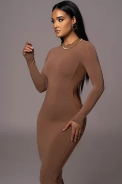 Pecan Break Away Maxi Dress -Trendify Store PRODUCT AUG72023 ASAP 51 scaled