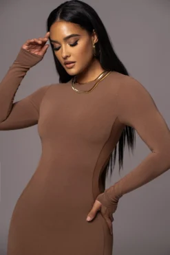 Pecan Break Away Maxi Dress -Trendify Store PRODUCT AUG72023 ASAP 52 scaled