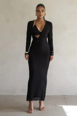 Noir Zurie 3-Piece Skirt Set 19 Noir Zurie 3-Piece Skirt Set -Trendify Store PRODUCT FEB282023 CROCHET2 237 scaled