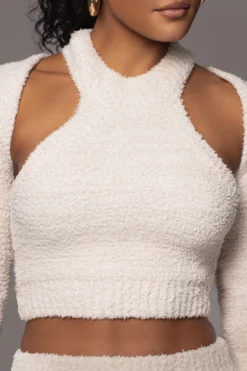 Ivory Cross Paths Plush Three-Piece Set -Trendify Store PRODUCT JAN192023 78 scaled