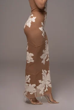 White Edena Embroidered Midi Skirt -Trendify Store PRODUCT JAN52023 VDAY 130