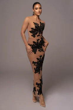 Black Edena Embroidered Midi Skirt -Trendify Store PRODUCT JAN52023 VDAY 144