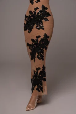 Black Edena Embroidered Midi Skirt -Trendify Store PRODUCT JAN52023 VDAY 149