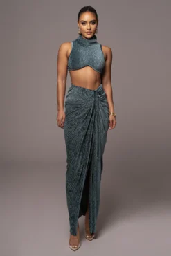 Teal Chosen One Velvet Skirt Set 22 Teal Chosen One Velvet Skirt Set -Trendify Store PRODUCT JAN52023 VDAY 195