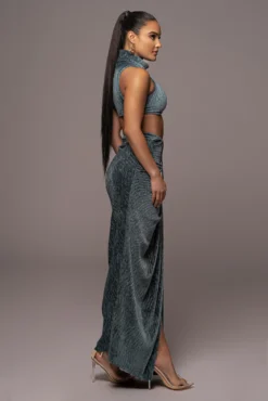 Teal Chosen One Velvet Skirt Set 38 Teal Chosen One Velvet Skirt Set -Trendify Store PRODUCT JAN52023 VDAY 198