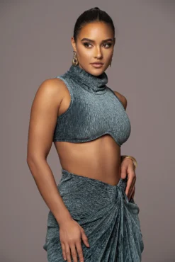 Teal Chosen One Velvet Skirt Set 24 Teal Chosen One Velvet Skirt Set -Trendify Store PRODUCT JAN52023 VDAY 203