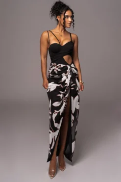 White Floral Endless Oasis Skirt Set