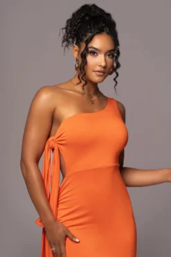 Tangerine Out Of Mind One Shoulder Dress 17 Tangerine Out Of Mind One Shoulder Dress -Trendify Store PRODUCT JUL112023 NEWARRIVALS 116 scaled