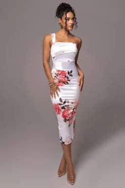 Ivory Crystalline Floral Midi Dress 15 Ivory Crystalline Floral Midi Dress -Trendify Store PRODUCT JUL132023 CHIFFON 74 scaled