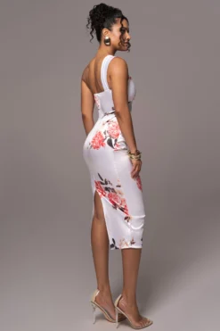 Ivory Crystalline Floral Midi Dress 18 Ivory Crystalline Floral Midi Dress -Trendify Store PRODUCT JUL132023 CHIFFON 76 scaled