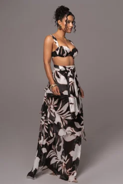 White Floral Printed Love Two-Piece Set -Trendify Store PRODUCT JUL132023 CHIFFON 96 scaled