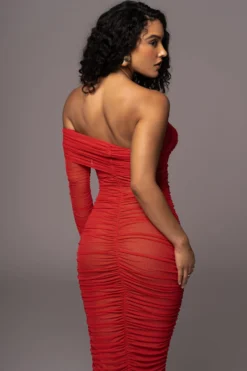 Red Denise Ruched Dress 24 Red Denise Ruched Dress -Trendify Store PRODUCT JUL192023 NEWRESHOOTS 98 scaled