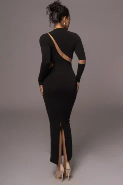 Noir Show Stopper High Neck Dress -Trendify Store PRODUCT JUL262023 AUGDROP12 105 scaled
