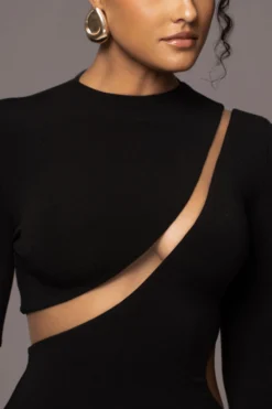 Noir Show Stopper High Neck Dress -Trendify Store PRODUCT JUL262023 AUGDROP12 111 scaled