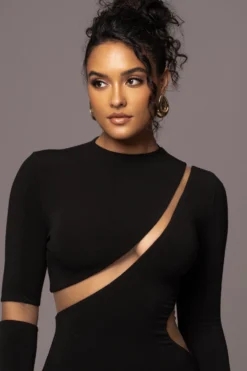 Noir Show Stopper High Neck Dress -Trendify Store PRODUCT JUL262023 AUGDROP12 112 scaled