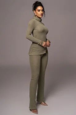 Olive One Call Away Ribbed Turtleneck Top -Trendify Store PRODUCT JUL262023 AUGDROP12 38 scaled