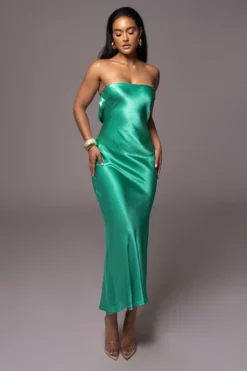 Green Irina Satin Strapless Maxi Dress 12 Green Irina Satin Strapless Maxi Dress -Trendify Store PRODUCT JUL52023 50 scaled