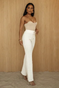 Beige Good Life Tube Top -Trendify Store PRODUCT JUL52023 CROCHET2 209 scaled