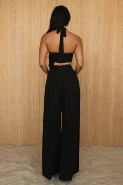 Black TAKE A SEAT HALTER TOP -Trendify Store PRODUCT JUL52023 CROCHET2 219 scaled