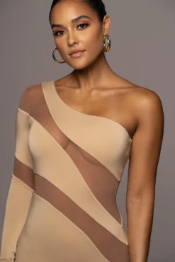 Tan Eyes For You Midi Dress 15 Tan Eyes For You Midi Dress -Trendify Store PRODUCT JUN22022 SUMMER3 183