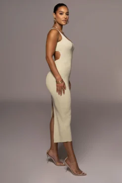 Mint Kaitlyn Ribbed Maxi Dress 18 Mint Kaitlyn Ribbed Maxi Dress -Trendify Store PRODUCT JUN22022 SUMMER3 3