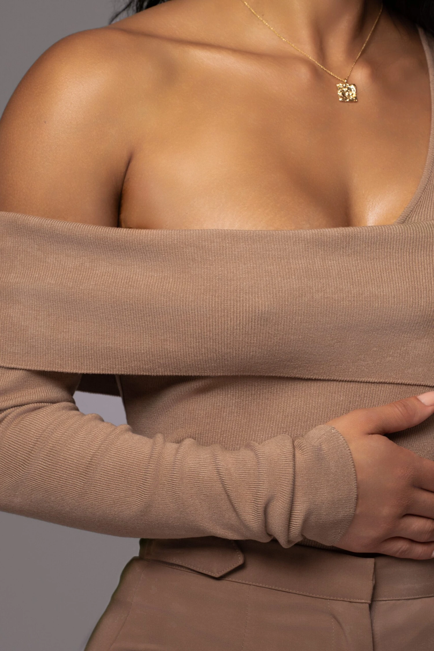 Beige Eve Off The Shoulder Top 7 Beige Eve Off The Shoulder Top - Image 7