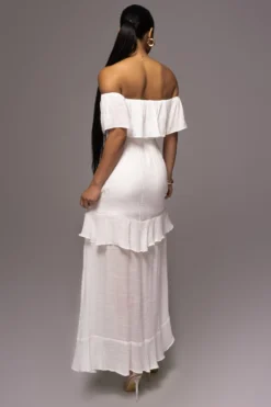 White Marsela Off-Shoulder Linen Maxi Dress 16 White Marsela Off-Shoulder Linen Maxi Dress -Trendify Store PRODUCT JUNE72023 JUNEDROP1 36 scaled