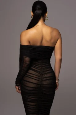 Black Denise Ruched Dress -Trendify Store PRODUCT JUNE72023 JUNEDROP1 64 scaled