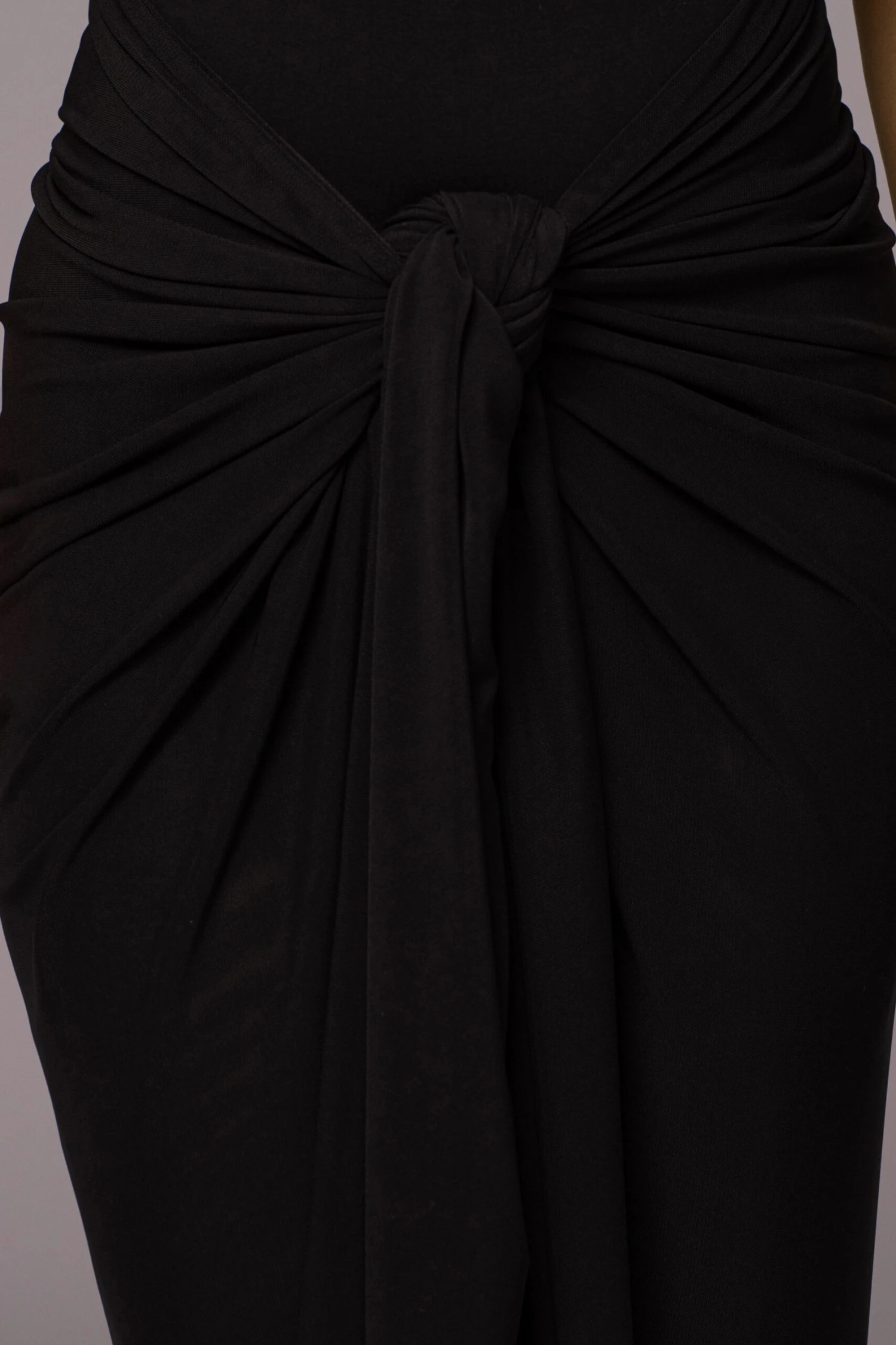 Noir Day Dreams Sarong 6 Noir Day Dreams Sarong - Image 6