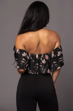 Black Floral Garden Party Crop Top -Trendify Store PRODUCT MAR162023 42 scaled