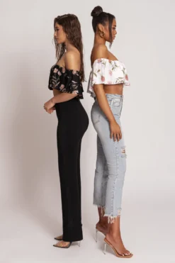 Black Floral Garden Party Crop Top -Trendify Store PRODUCT MAR202023 28 78d7d257 382d 457c 8571 59133f5e2322 scaled