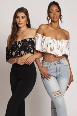 Black Floral Garden Party Crop Top -Trendify Store PRODUCT MAR202023 32 1f3bae9b 38eb 4ccb 8537 598563a42158 scaled
