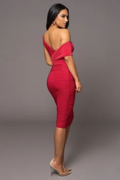 Ruby Edge Of Romance Midi Dress 31 Ruby Edge Of Romance Midi Dress -Trendify Store PRODUCT MAR82023 82 scaled
