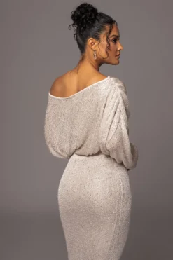 Beige Night Sky Sequin Skirt Set -Trendify Store PRODUCT MAY172023 126 scaled