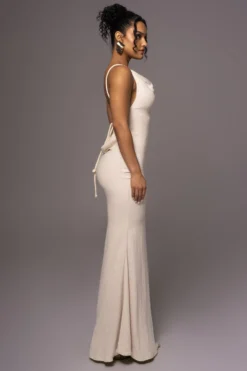 Natural Adventure Awaits Linen Maxi Dress -Trendify Store PRODUCT MAY232023 JUNEDROP1 138 scaled