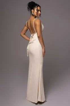 Natural Adventure Awaits Linen Maxi Dress -Trendify Store PRODUCT MAY232023 JUNEDROP1 139 scaled