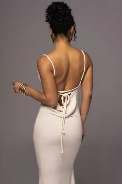 Natural Adventure Awaits Linen Maxi Dress -Trendify Store PRODUCT MAY232023 JUNEDROP1 140 scaled