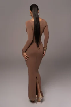 Pecan Made You Look Maxi Dress -Trendify Store PRODUCT NOV212022 DECDROP1 138