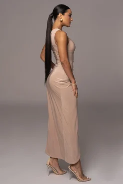 Camel One Night Only Dress 13 Camel One Night Only Dress -Trendify Store PRODUCT NOV32022 HOLIDAY 9