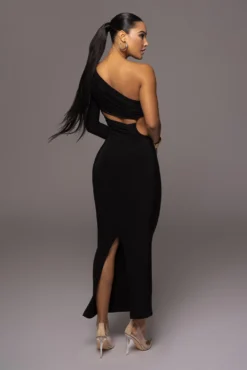 Noir Jorgia Keyhole Dress 15 Noir Jorgia Keyhole Dress -Trendify Store PRODUCT NOV92022 HOLIDAY2 12