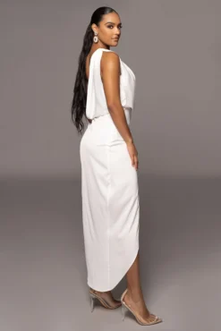 Ivory Kristiana Slit Dress -Trendify Store PRODUCT OCT132022 HOLIDAY 34