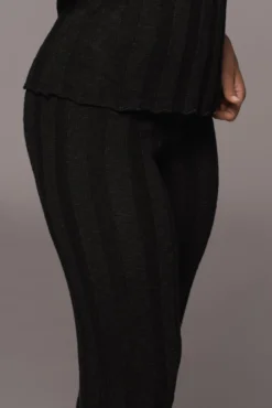 Black West Bound Sweater Set -Trendify Store PRODUCT SEPT192022 34